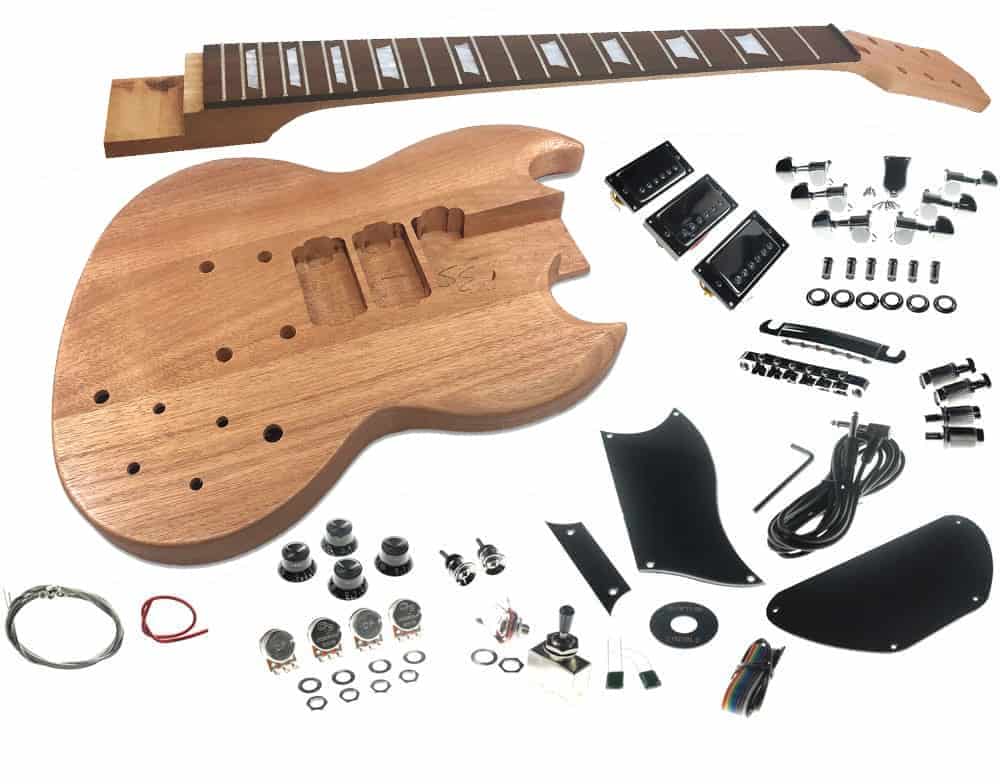 Electric Guitar Kits - Electric guitar lutherie, DIY, repair and maintenance